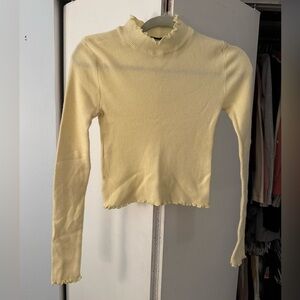 Medium Yellow Lettuce Trim Cropped Sweater
